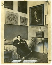8" x 10" Photo Gertrude Stein Sitting, Sofa, Paris Studio, Pablo Picasso, Modern