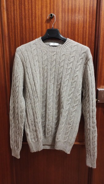 Jersey trenzado beige de Mango
