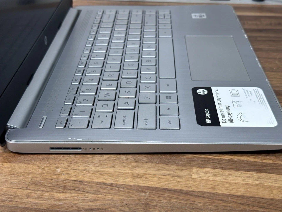 Portátil HP 14-dq1035cl 14" i5-1035G1 FHD - Sin SSD, Sin alimentación Foto 2 de 4