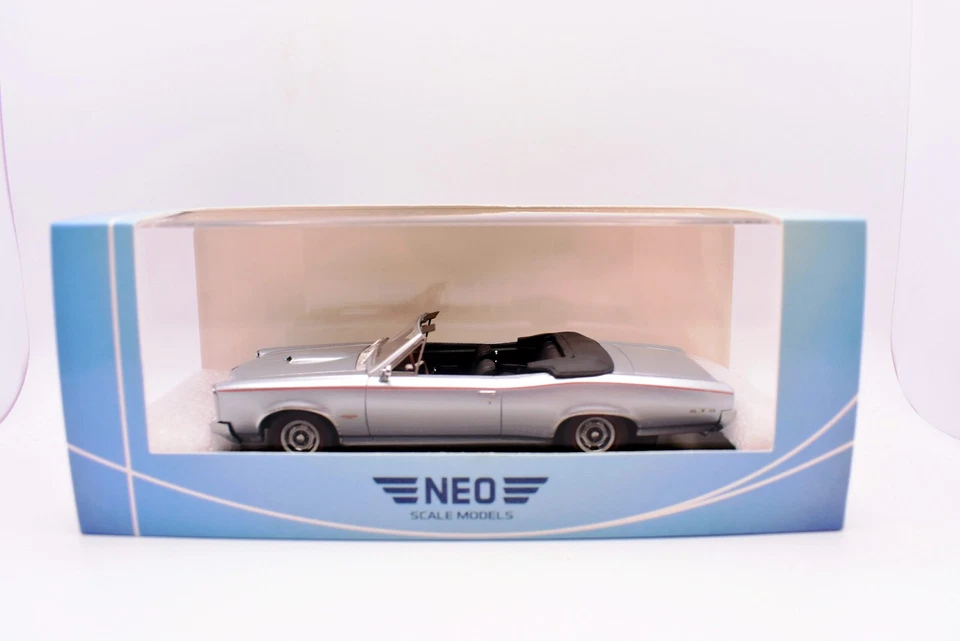 Modellino auto scala 1:43 Pontiac GTO convertible grey Neo modellismo statico - Immagine 2 di 4