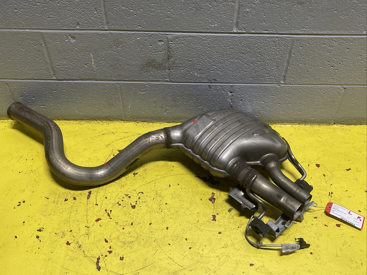 🚘OEM 2016-20 MERCEDES W205 C63 S AMG LEFT PERFORMANCE EXHAUST  