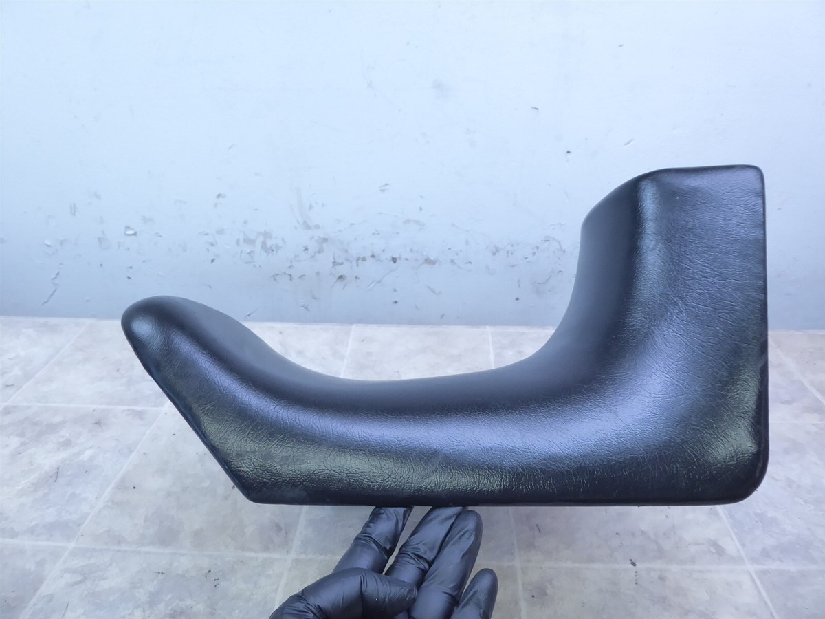 1988 Kawasaki ZX600C Ninja K771-1) front driver seat saddle