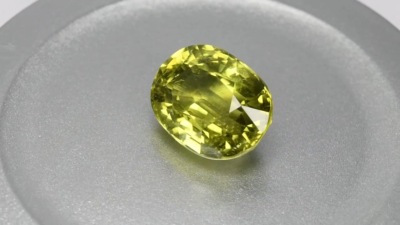 Pierre Précieuse Rare Tourmaline Verte Du Mozambique 0,78 Carat Naturelle (P142.135)