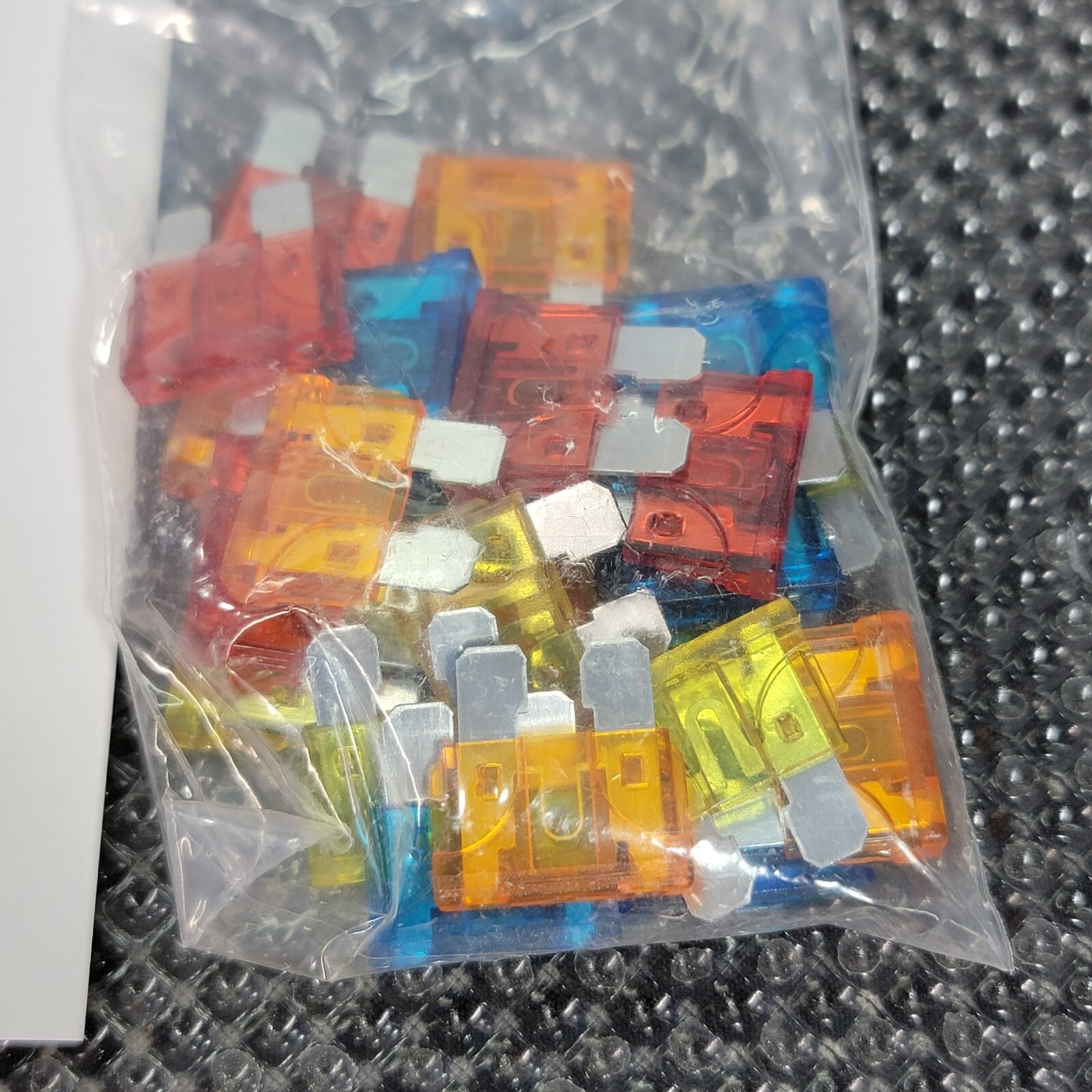 Auto 12 Way Blade Fuse Block Box Holder with Screw Nut Terminal RV Car Marine