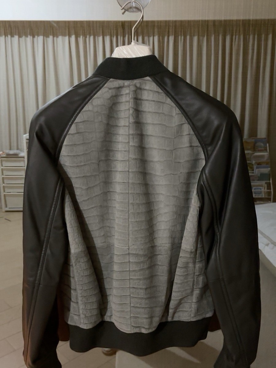 Hermès Men's Jacket: Matte Crocodile and Grey Lambskin — Size 50