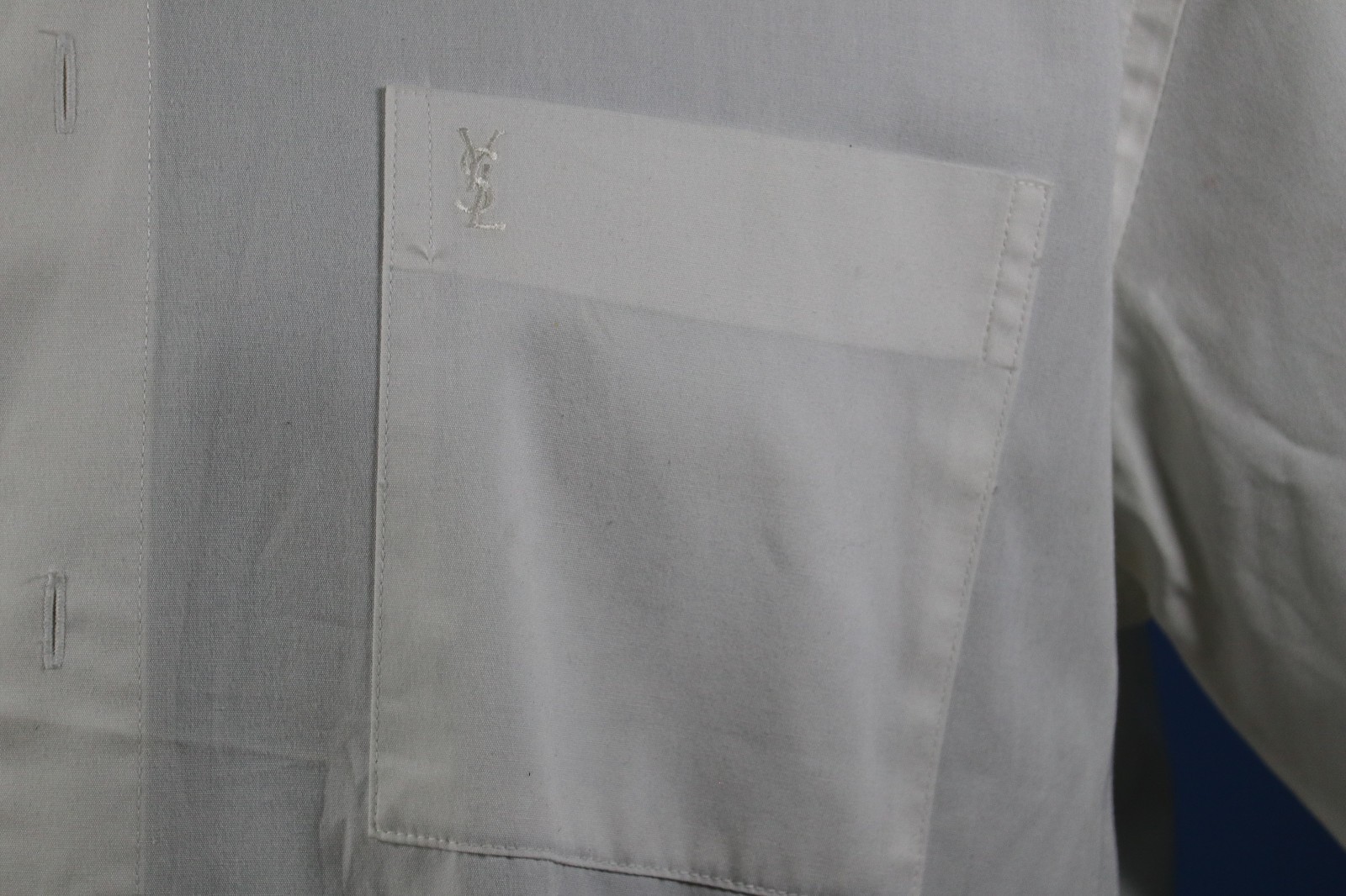 Camicia Vintage Yves Saint Laurent YSL Monogram Bianco Tasca Corta Bottoni Tg M Anni 80