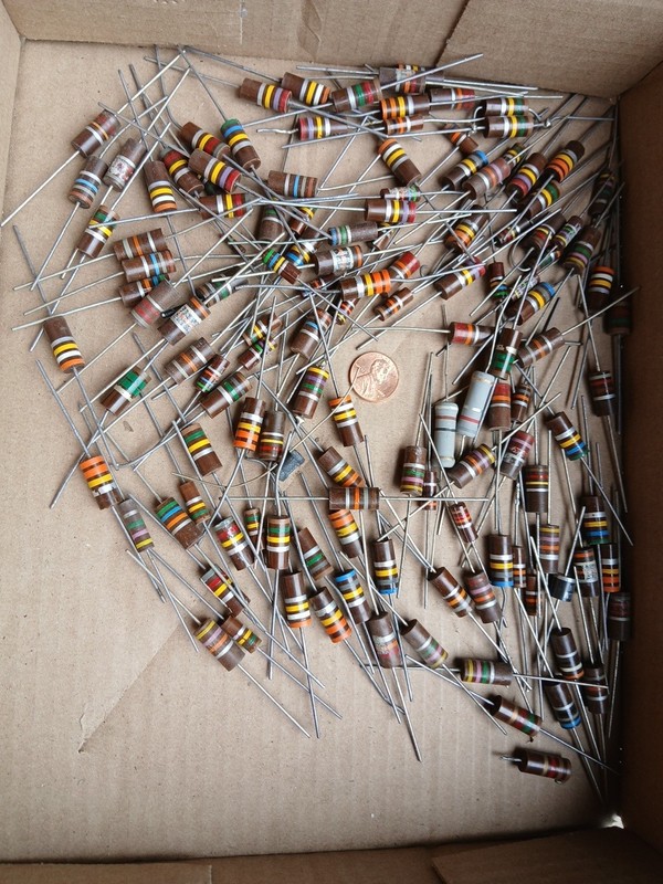 NOS Large Assortment Various Wattages Values Sprague SOLAR & ASSORTED Capacitors