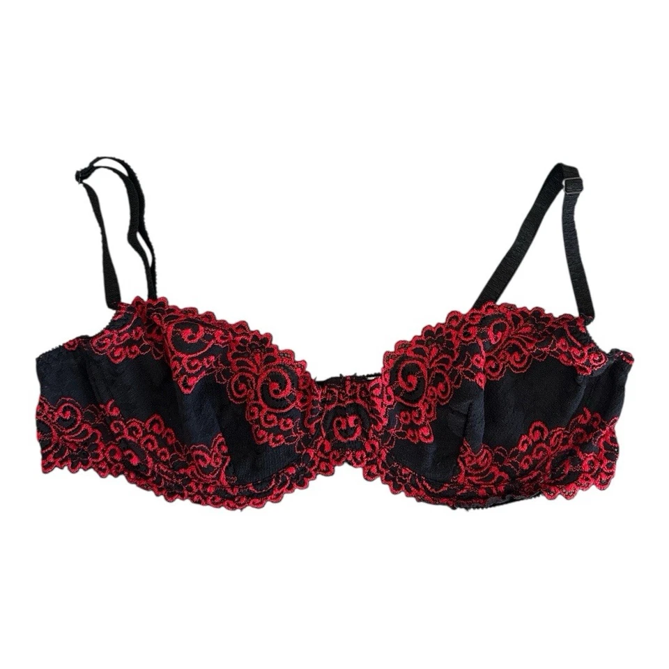 Y2K Fredericks Of Hollywood Lace Bra In Black And Red Size 38C - Image 2 of 4