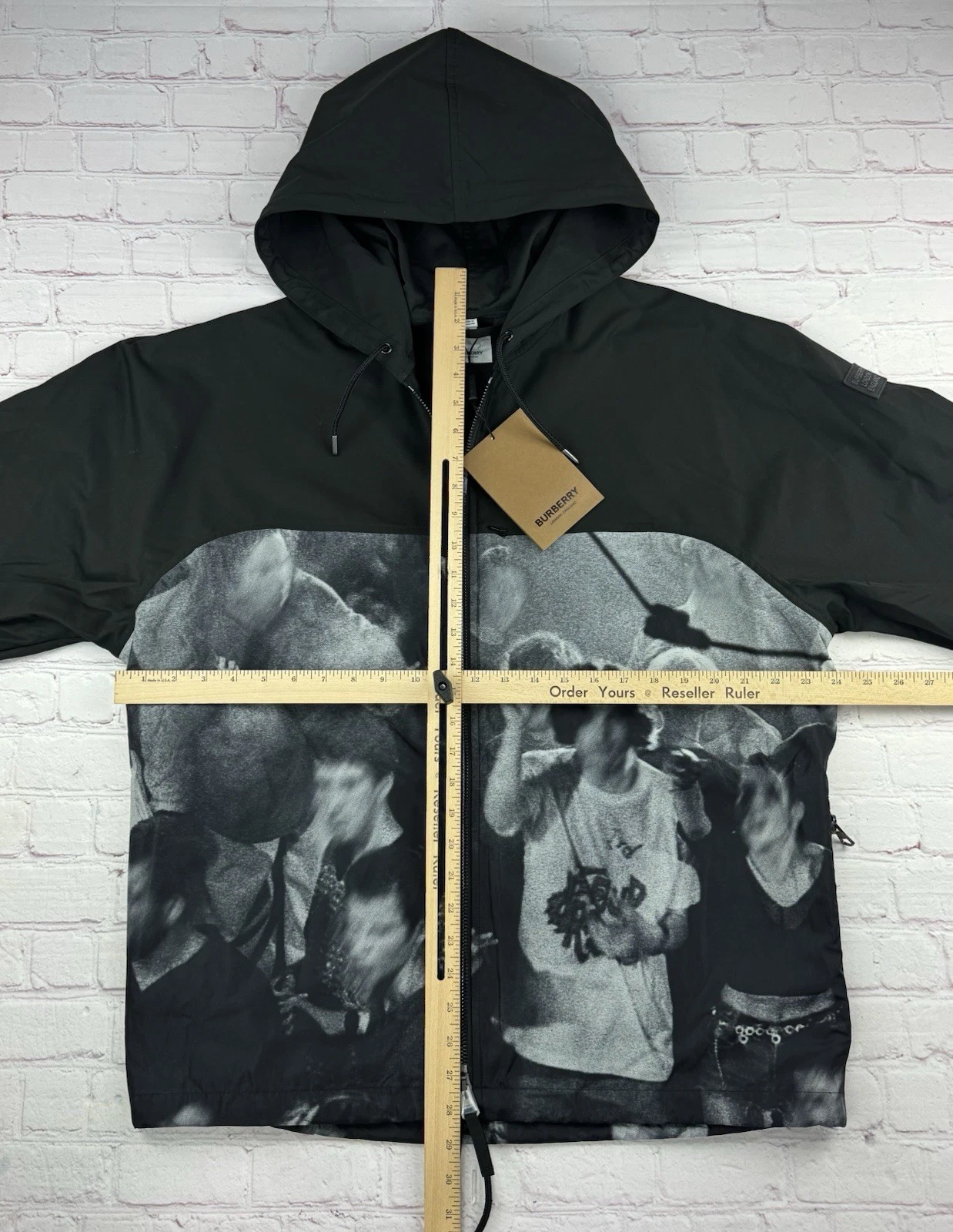 NWT BURBERRY Monochrome Rave Print Nylon Hooded Jacket Size: L Black MSRP $1250 image 14