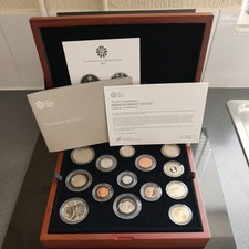 Royal Mint 2017 Premium Proof Coin Set 14 Coin Collection in display Box + COA