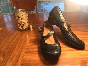 white stag mary jane shoes