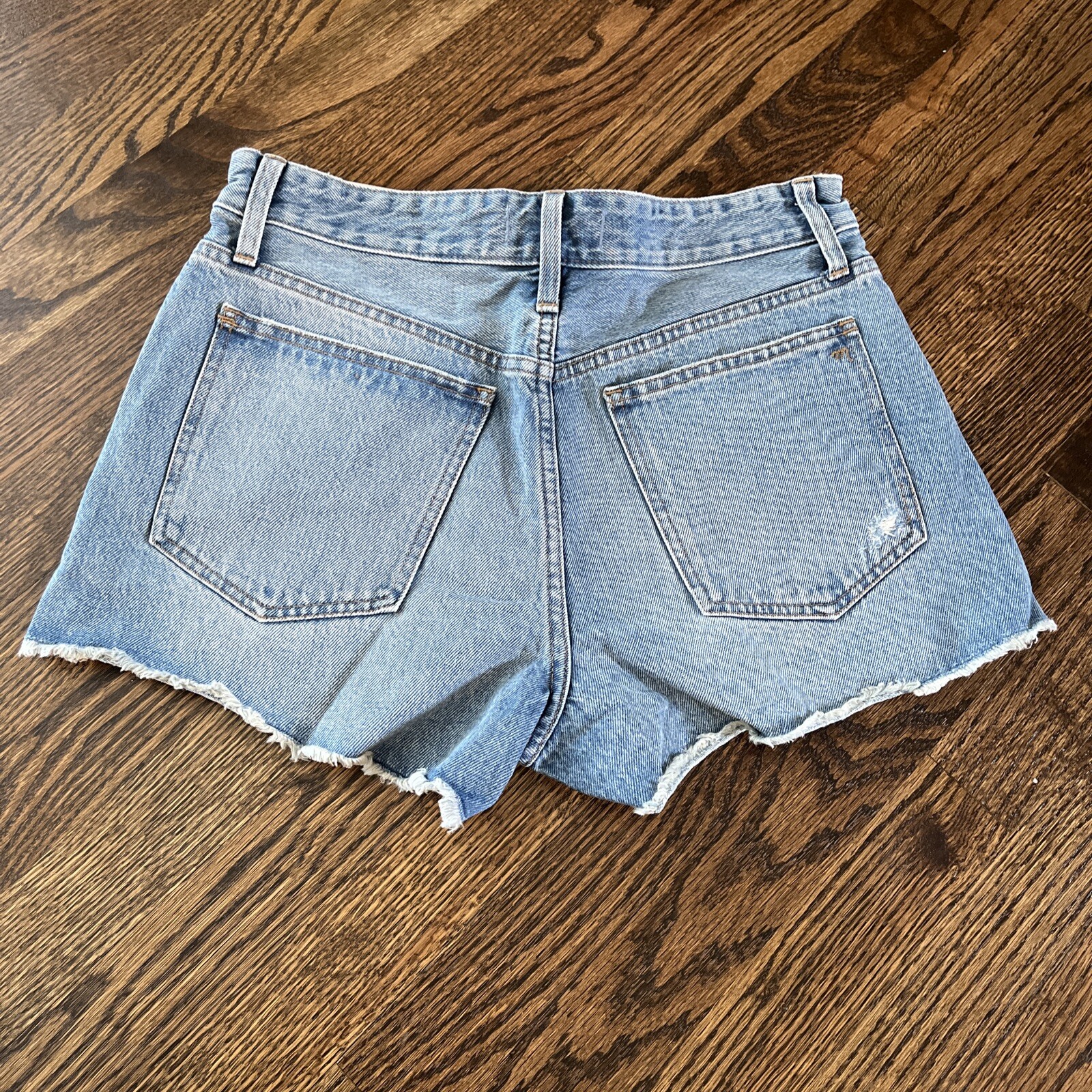 Madewell Relaxed Denim Shorts Size 27 Blue Raw Hem New with Tags - View 9