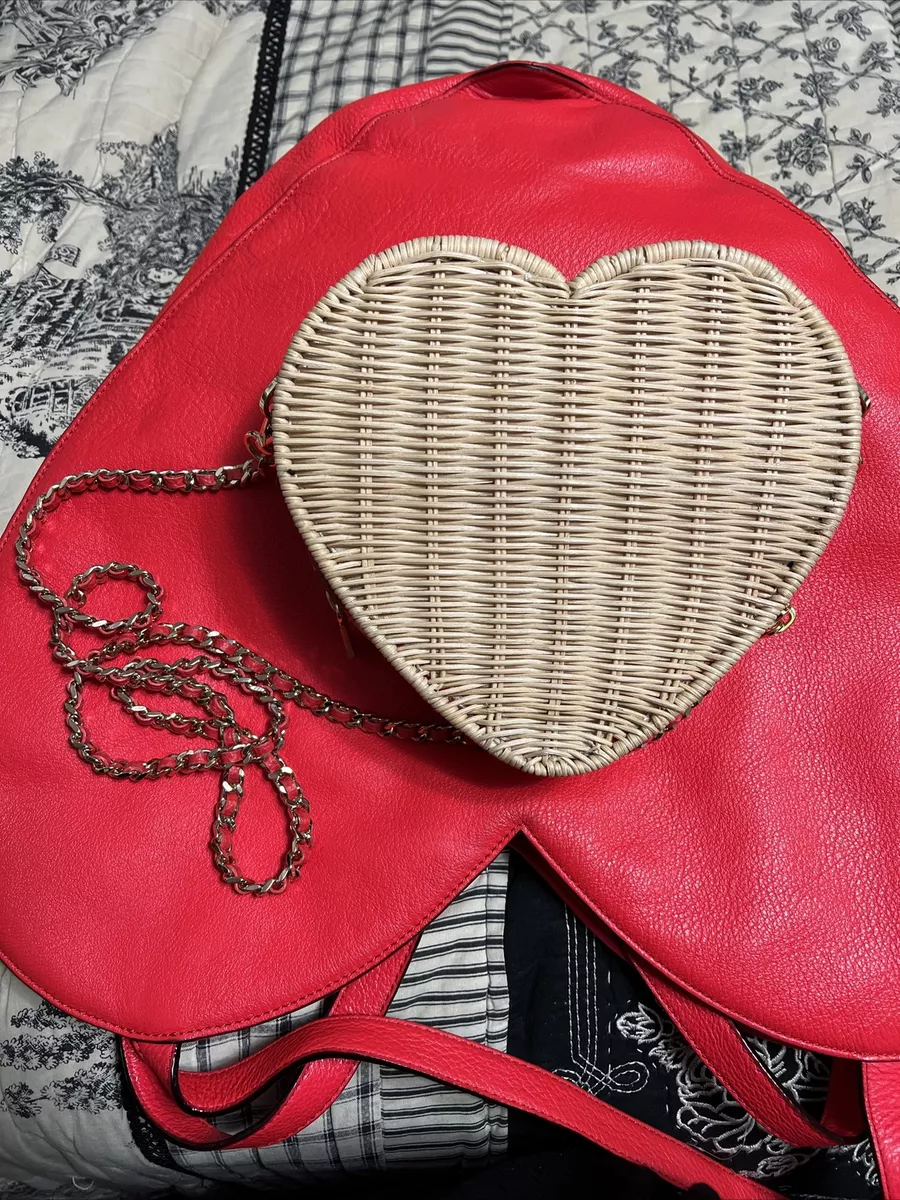 wicker heart shaped bag