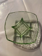 Fire and Light Glass - Cache / Jewelry / Sauce Dish-Celery-Excellent Condition