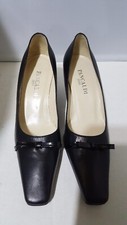 Pancaldi Black Leather Kitten Heel Pump with Small Bow 5B EUC