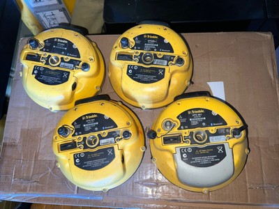 Trimble SPS882 & SPS881 Rovers. Two Of Each. Unknown Condition. Parts Only.