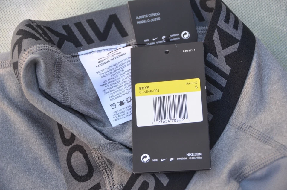 Nike Pro Training Pants Size Boys S & Hurley Pro Light Shorts Size Boys L. - Image 3 of 4