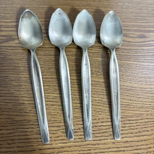 Vintage Silverplate GRAPEFRUIT Orange / Fruit 4 Spoons Wm Rogers Mfg Co