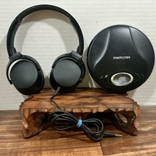 Memorex Portable CD Player MD6451BLK w Skullcandy Headphones 95PXY Works