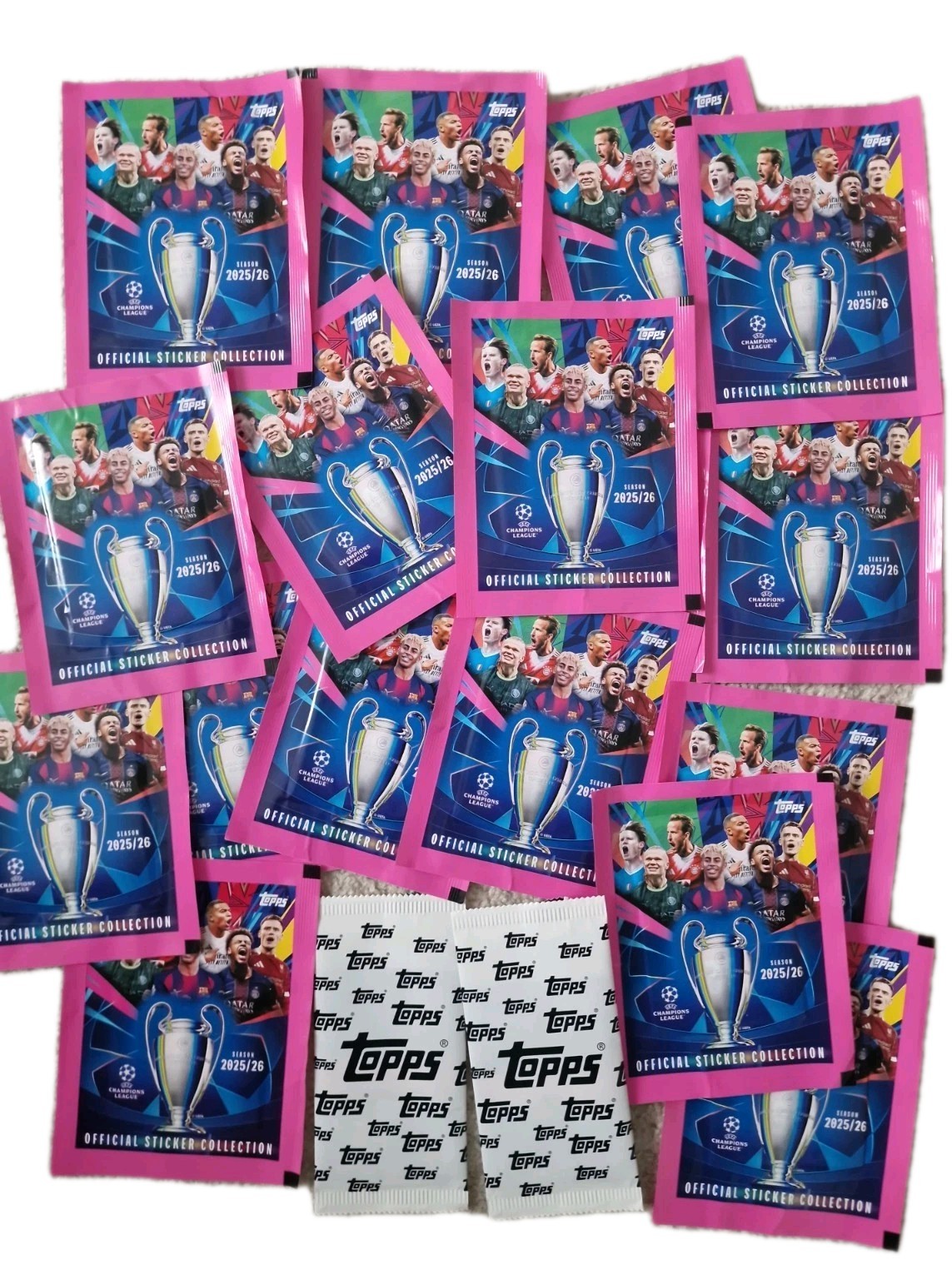 Topps Uefa Champions League 2025/26 Stickers X 18 Packs + 2 Surprise