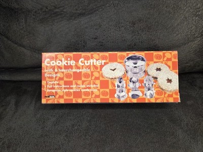 Fox Run Linzer Cookie Cutter Set 6 Interchangeable Designs Tinplate with Recipe