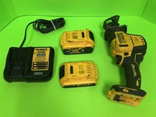 DEWALT ATOMIC 20V CORDLESS RECIPROCATING SAW DCS369 & 4Ah Battery 