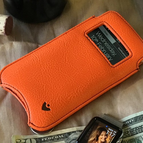 IPHONE 13 Pro Max Étui Orange Simili Cuir NueVue Désinfectantes Nettoyage Lining - Photo 3 sur 10