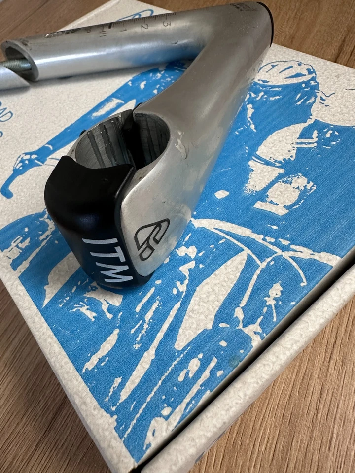 Piezas de bicicleta - Nuevo en caja/NUEVO EN CAJA ITM 800 potencia abierta 76° / 22,2 mm / 110 mm plata anodizada Foto 3 de 4