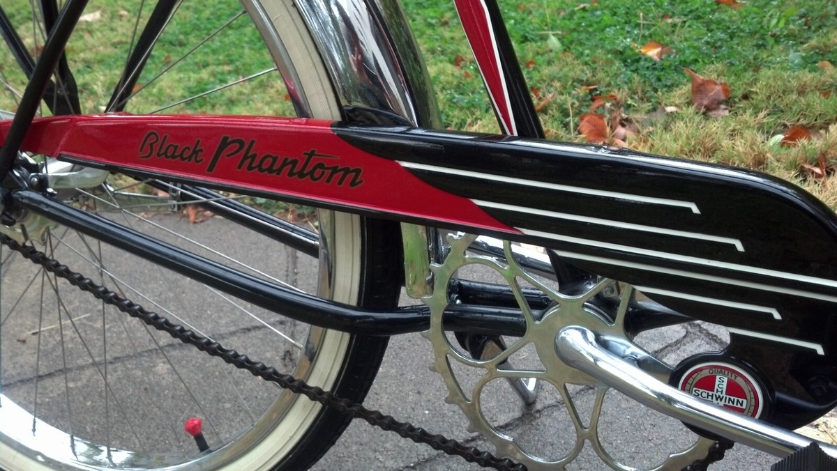 VINTAGE SCHWINN BLACK PHANTOM REPLICA SKIP TOOTH SWEETHEART VINTAGE SCHWINN BLACK PHANTOM REPLICA SKIP TOOTH SWEETHEART