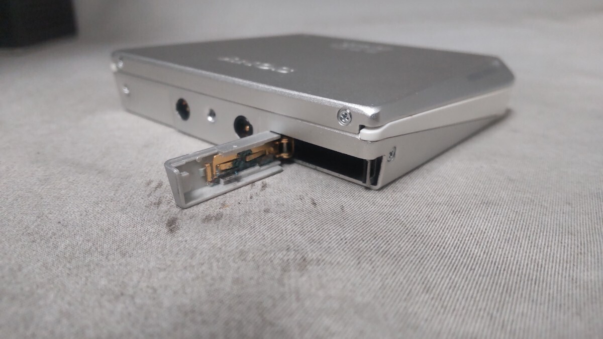 美品✨SONY MD WALKMAN ウォークマン MZ-E75 シルバー SONY MZ-E75 Mini Disc Player MD Walkman Silver Good | eBay