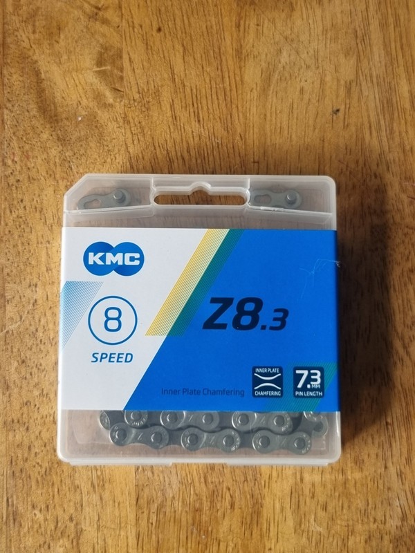 KMC Chain Z8.3 5 / 6 / 7 / 8 Speed Bicycle Bike SRAM Fit Shimano.