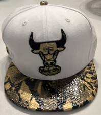 New Era Chicago Bulls NBA Hardwood Classics White Gold Snapback Hat