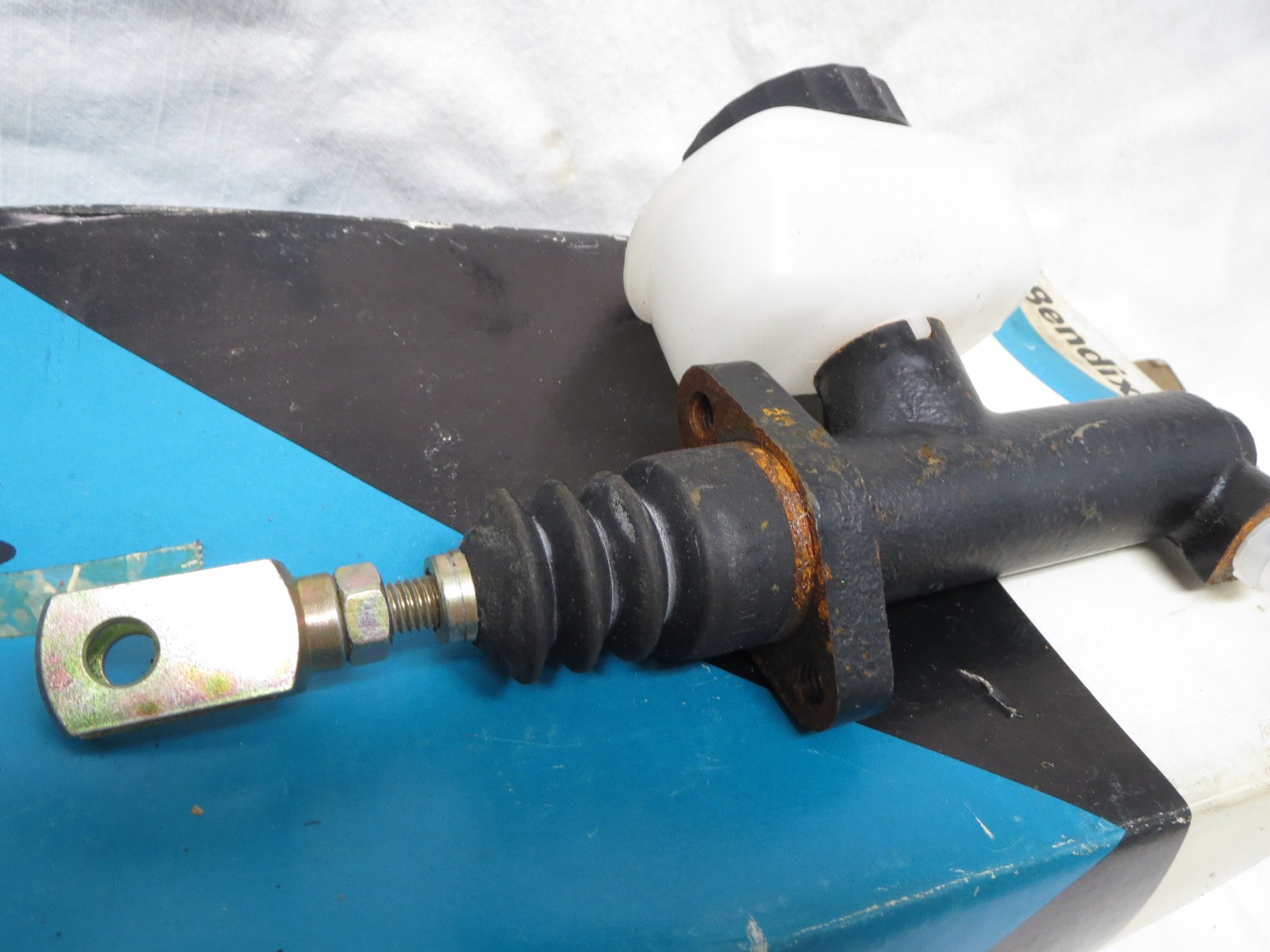 Ferrari 308 Clutch master cylinder P/N 1409345