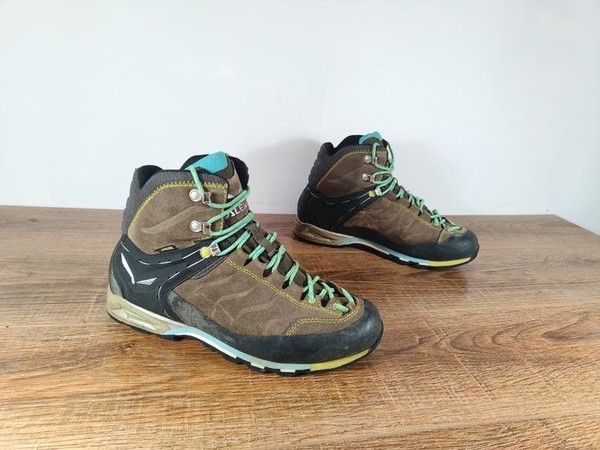 Men Salewa Boots Turquoise Gore-Tex 40.5