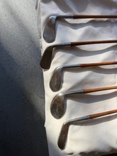 5 antique Scottie Golf club set