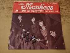 hand signed Mickey Dolenz 1960s EXCELLENT MONKEES Last Train To Clarksville 45
