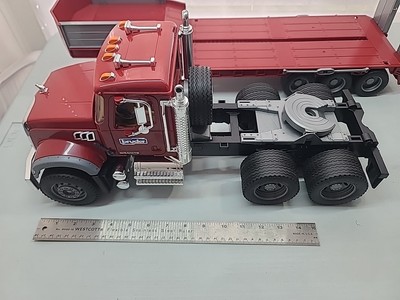 Bruder Mack Granite Semi Truck Tractor and Trailer 1:16 Red 2007 Made In Germany