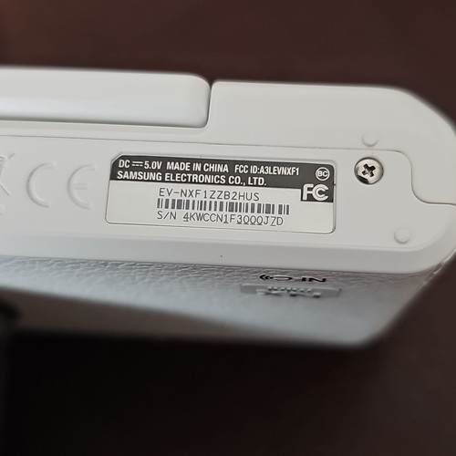 Samsung NX Mini 20.5 Megapixel Digital Camera + 9-27mm Lens White Excellent Cond - Picture 9 of 17