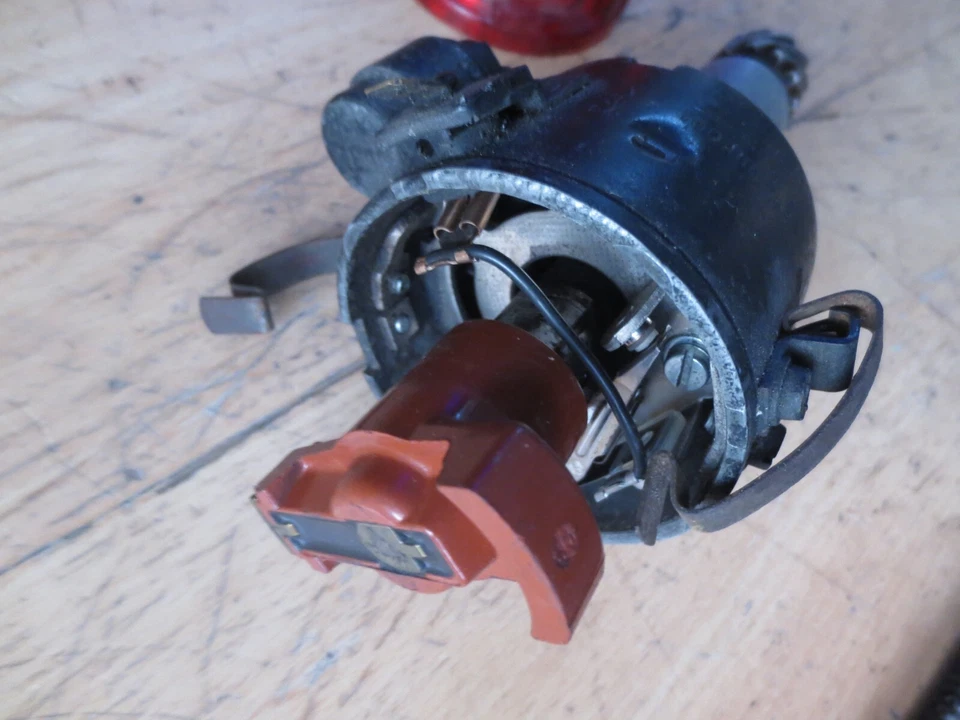 Zündverteiler BMW 2002 E10 2er 2.0 74kW 0231188001 Bosch Verteiler - Bild 4 von 4