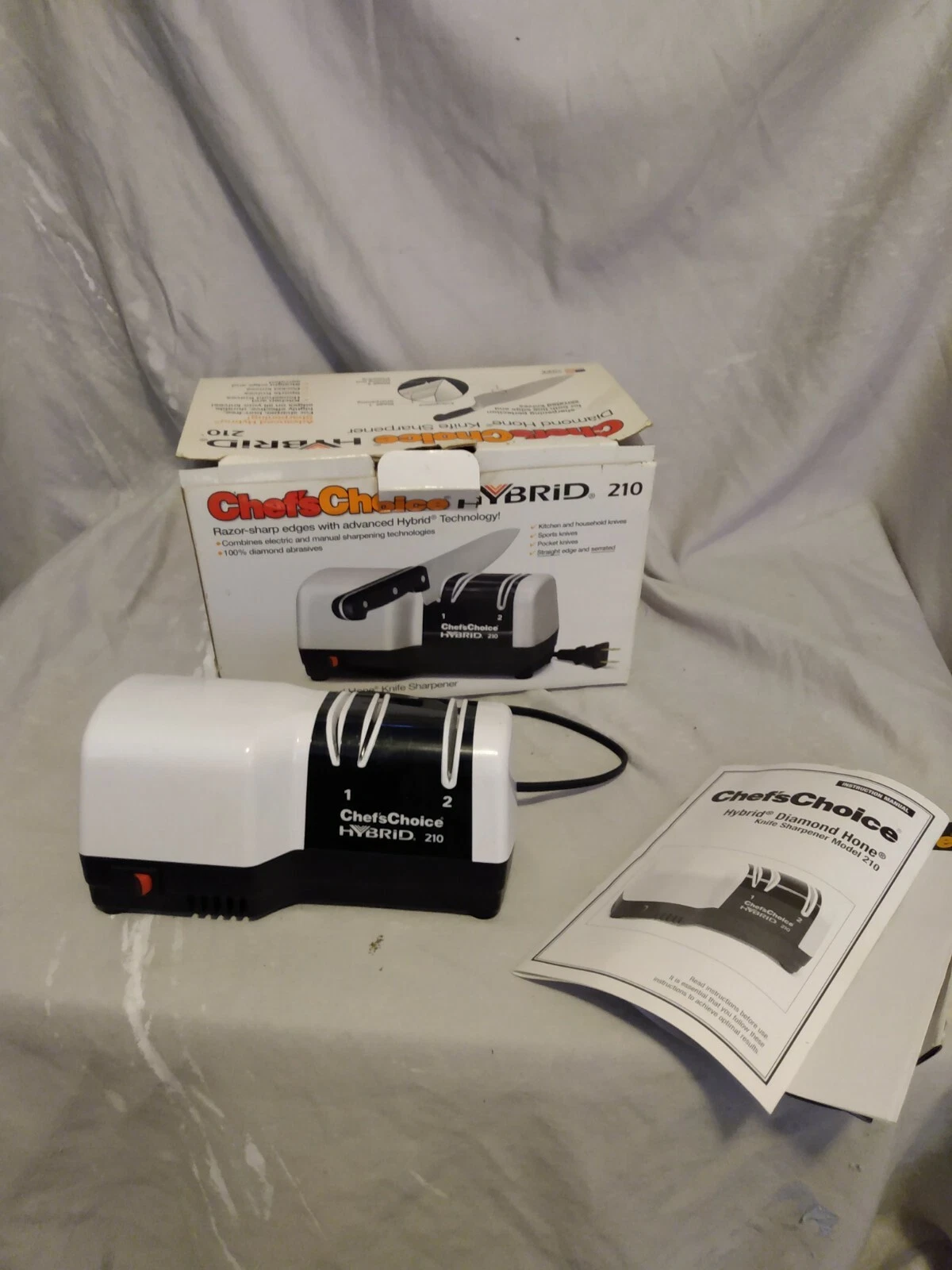 Chef's Choice 210 Hybrid Diamond Hone Knife Sharpener White/Black
