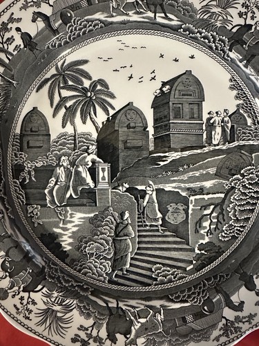 Spode Archive Collection Traditions Series CARAMANIAN Dinner Plate 10 1/2 Inches - Picture 2 of 3