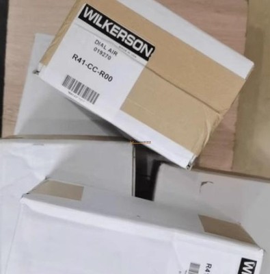 One New Wilkerson R41-CC-R00 Pressure Regulating Valve