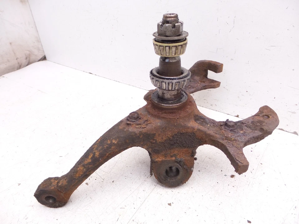 82-92 Camaro Firebird Front Spindles Knuckles Driver & Passenger Original GM - Image 2 of 4