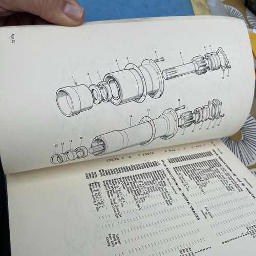 David Brown 40TD crawler & td /id-4/40-& turbo tractor parts manual 1960/61 - Picture 5 of 6