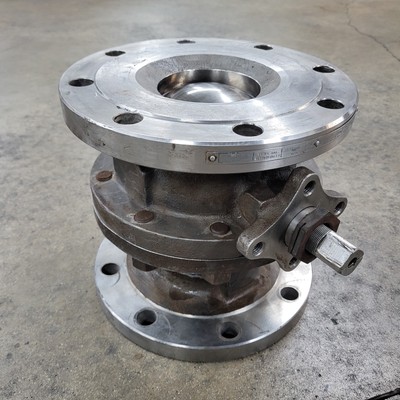 Jamesbury 6'' 5150313600MT1 Ball Valve, Body: 316SS, CF8M, Mod: B, - USED