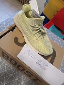 adidas yeezy taglie