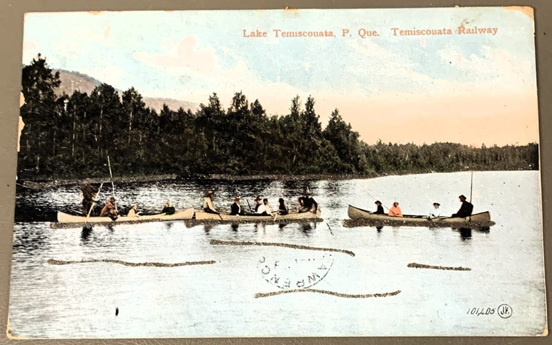 M370    LAKE TEMISCONATE, OC., CANADA    POSTCARD,  THE LAKE
