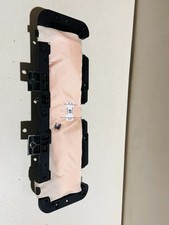 Mercedes-Benz GLE (W166 - C292) 2017 Knieairbag 1668600102 SUN12954