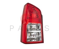 Feu arrière Nissan PATHFINDER