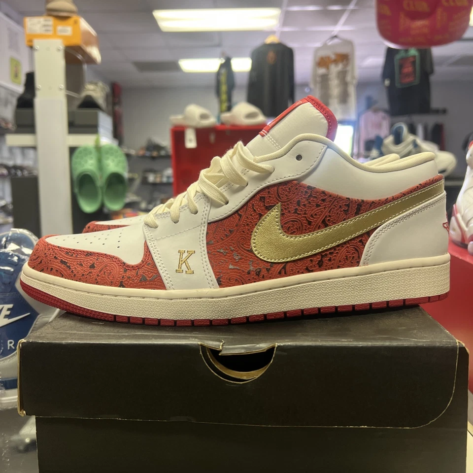 Air Jordan 1 SE Low Spades masculino tamanho 13 - Imagem 4 de 4